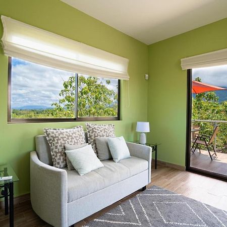 Villa Kiskadee - Beautiful Mountain Views With Private Pool 케포스 외부 사진