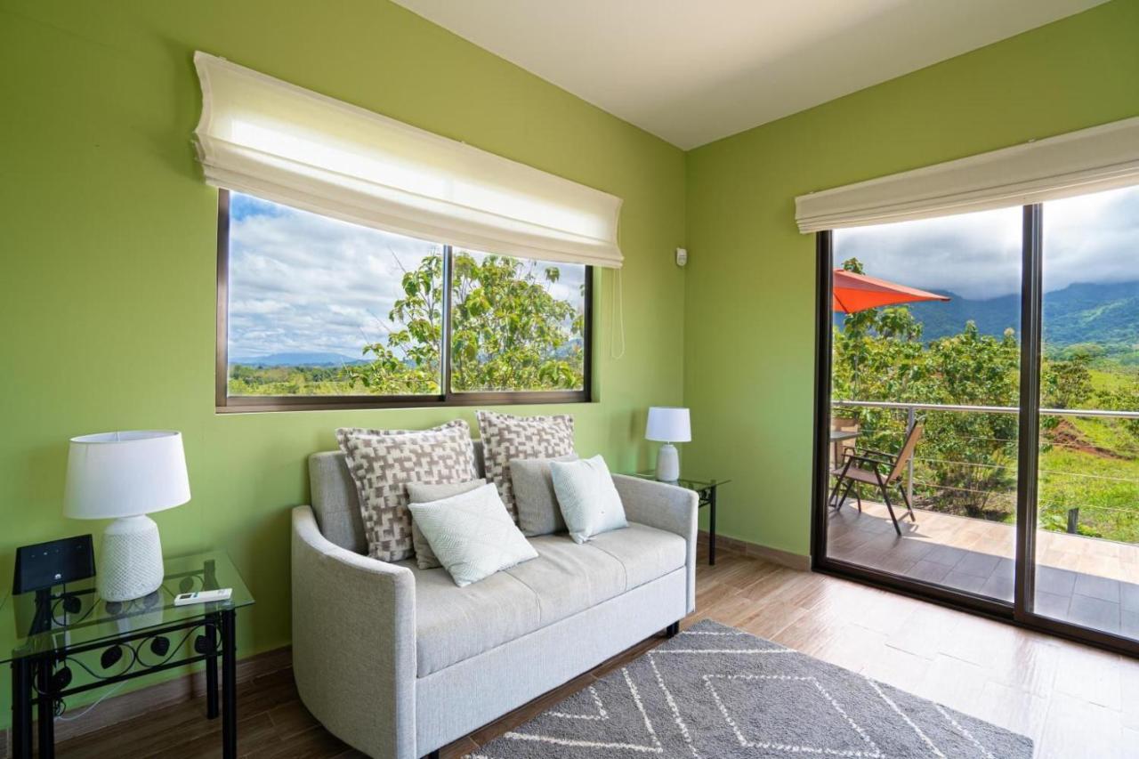 Villa Kiskadee - Beautiful Mountain Views With Private Pool 케포스 외부 사진
